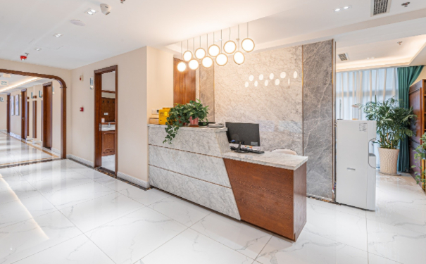 成都百匯馨康 Shenton Health招風耳矯正術后半年求美案例(效果怎么樣?技術特色)