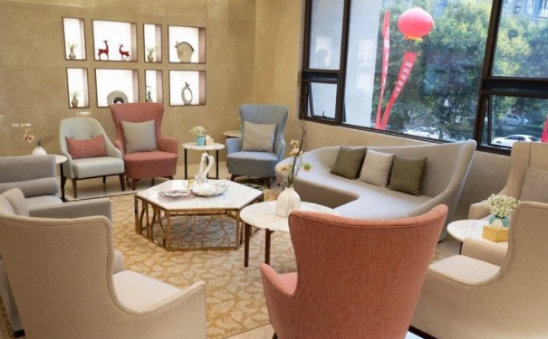 天心區(qū)臉秀整形醫(yī)院吸脂術(shù)后30天恢復案例|技術(shù)亮點怎么樣?價目表